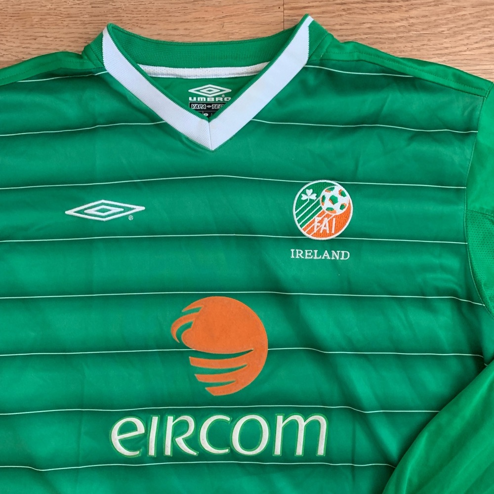 IRELAND national soccer jersey - Mens Large